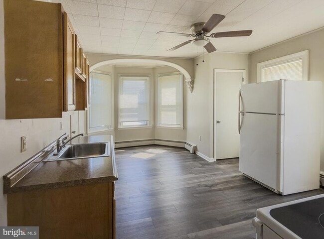 Photo - 476 N Charlotte St