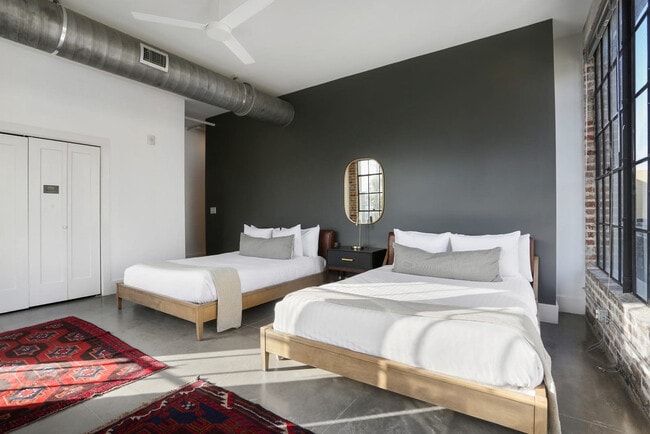 Photo - 822 Howard Ave Unit ID1272375P