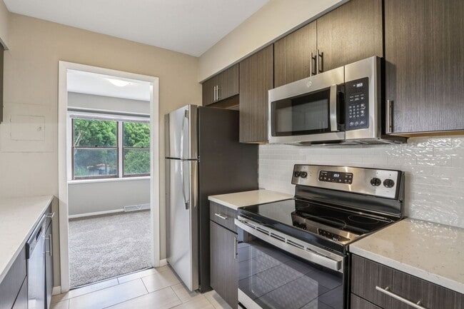 Photo - Woodland Reserve Apartments