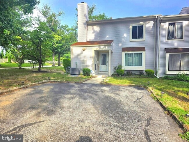 Photo - 251 Fir Tree Ct
