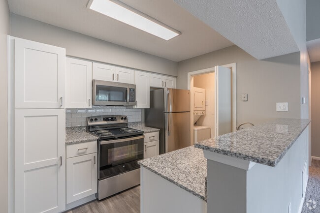 Interior Photo - Trinity Lakes