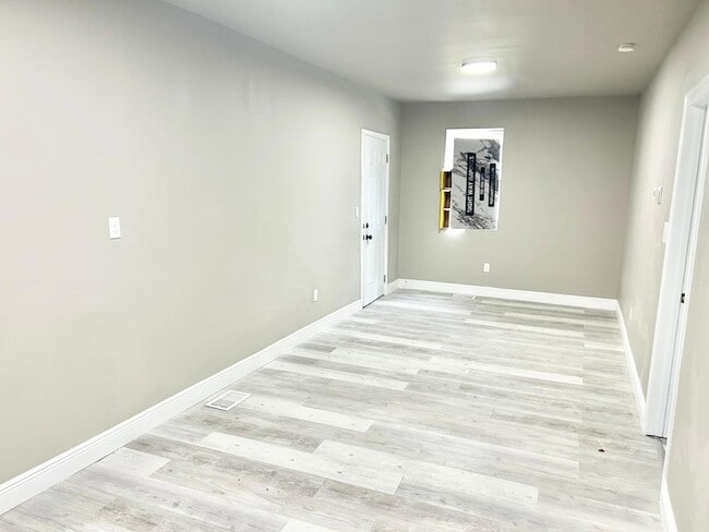 Photo - 3964-74 Washington St Unit 2f