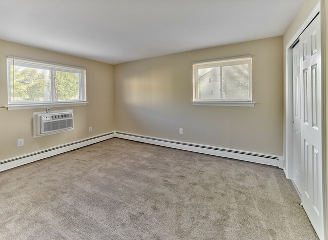 Primary Bedroom - Sea Aire