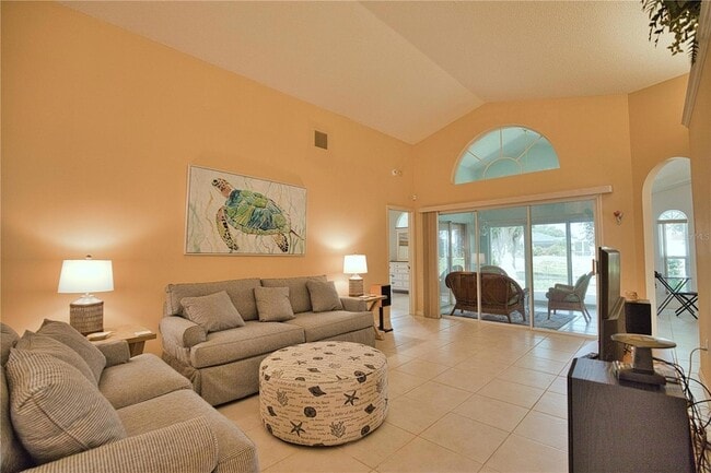 Photo - 1191 Harbor Town Way