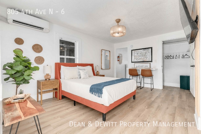 Photo - 805 4th Ave N, St. Petersburg, FL 33701