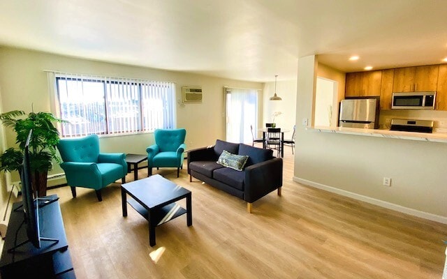 Updated Ash Open Space Layout - Eastern Lofts Apartment Homes