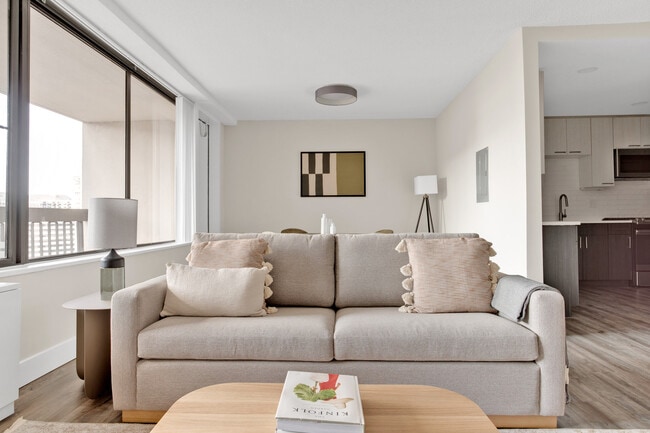 Photo - 1515 Richmond Hwy Unit ID8459A