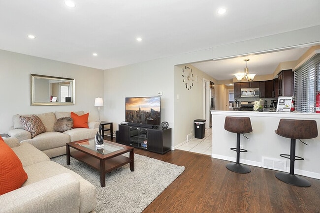 Photo - 4552 Kenilworth Ave Unit ID1285031P