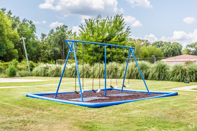 Photo - Town & Country Apartment Homes