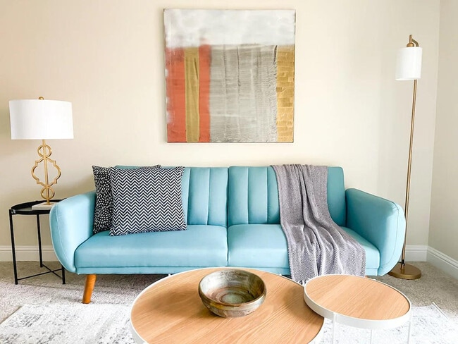 Building Photo - 12701 N Pennsylvania Ave Unit ID1036762P