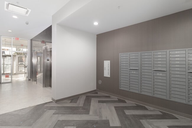 Photo - The Midtown Apartments