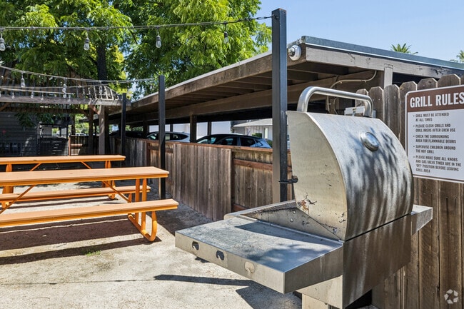 Barbecue Area - Westwood