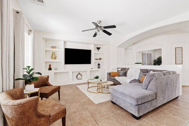 Building Photo - 2372 E Sequoia Dr Unit ID1309631P