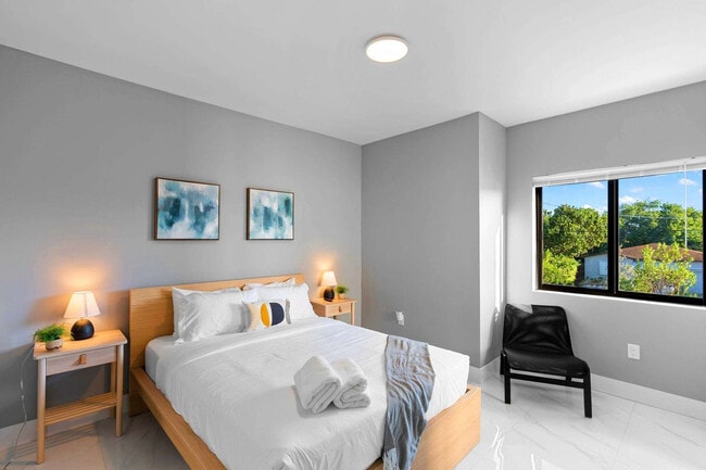 Photo - 1540 NW 46th St Unit FL1-ID1254772P