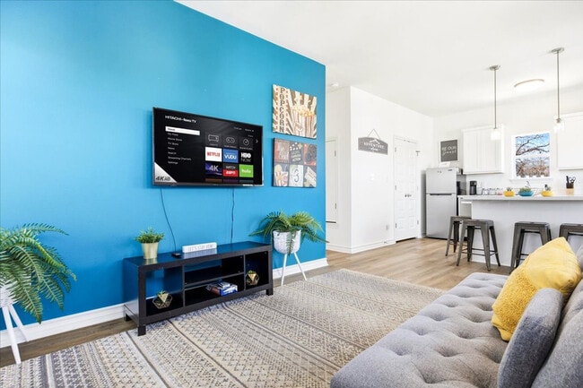 Photo - 104 Anderson Ave Unit SI ID1570994P