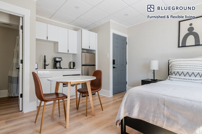 Photo - 142 Dorchester St Unit FL2-ID1242