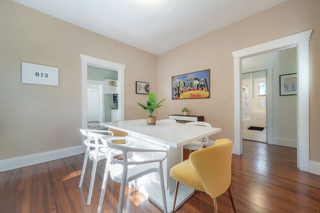 Photo - 5708 N Suwanee Ave Unit ID1271930P