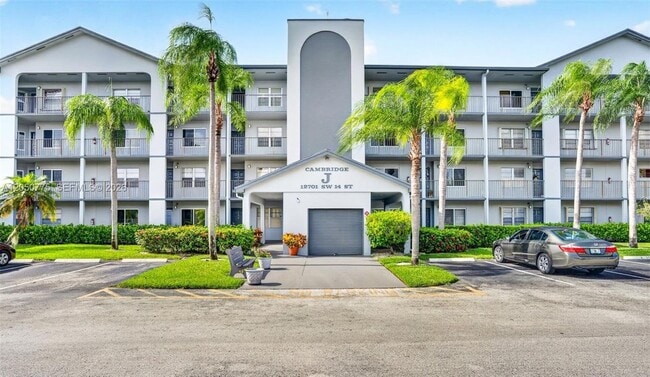 Building Photo - 12701 SW 14th St Unit 402J