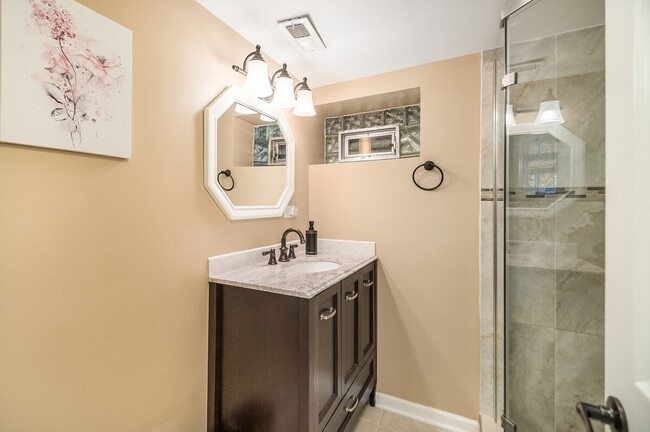 Photo - 356 W Morris Ave Unit SI ID1285088P