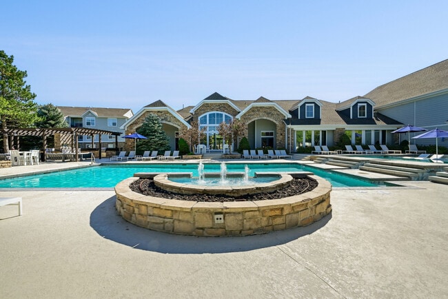 Building Photo - Retreat at Park Meadows