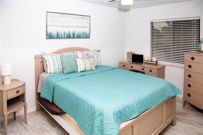 Photo - 503 SW 11th Ct