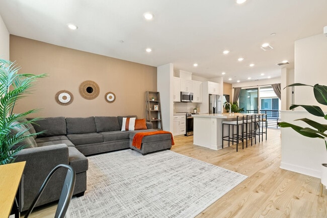 Photo - 777 Abby Dr Unit SI FL1-ID1559837P