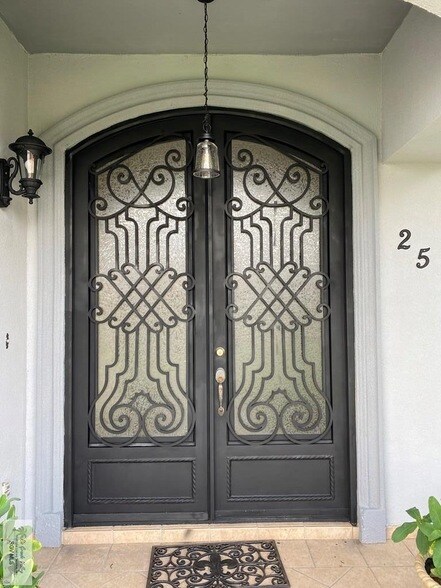 Photo - 25 La Paz Ct