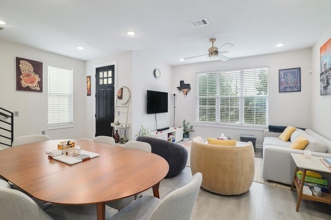 Photo - 2624 Metcalfe Rd Unit 24