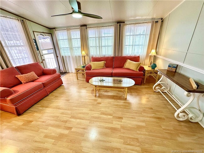 Photo - 855 Nettles Blvd Unit SI ID1537521P