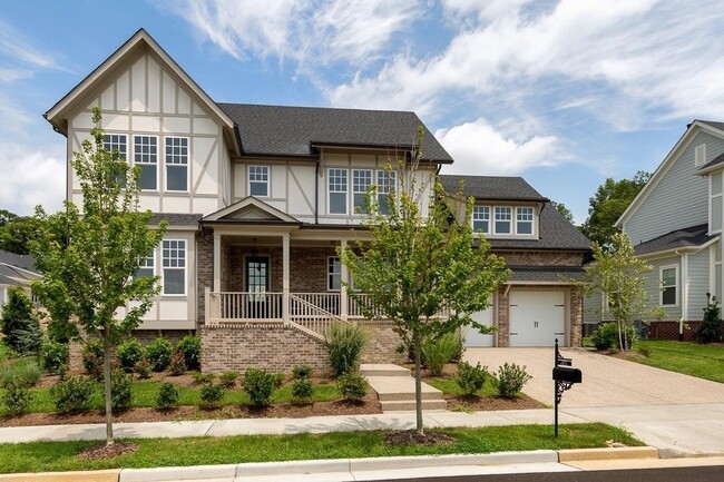 Building Photo - 2077 McAvoy Dr