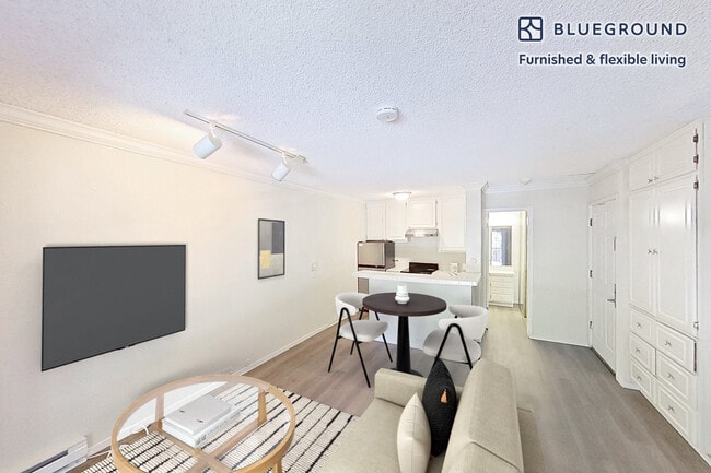 Photo - 555 W Middlefield Rd Unit FL3-ID6389A