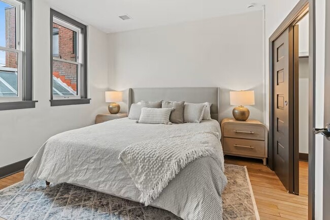 Photo - 31 N 3rd St