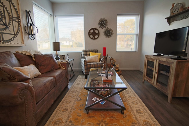 2 bedroom model - The Seven at Page Woodson