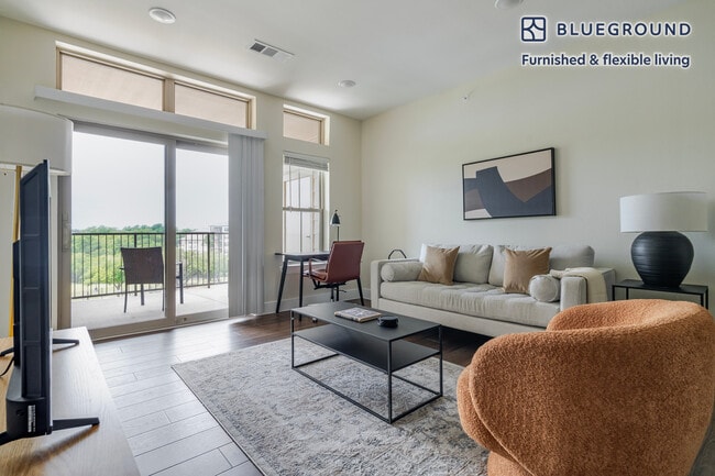 Building Photo - 1501 W Howard Ln Unit SI FL2-ID369