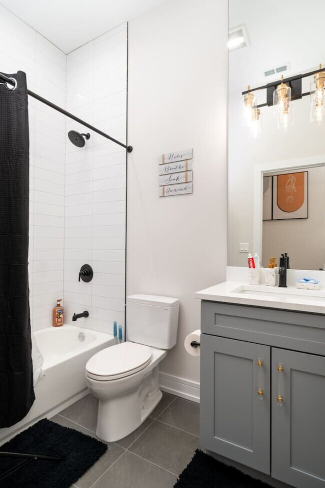 Photo - 3723 S Giles Ave Unit ID1228641P