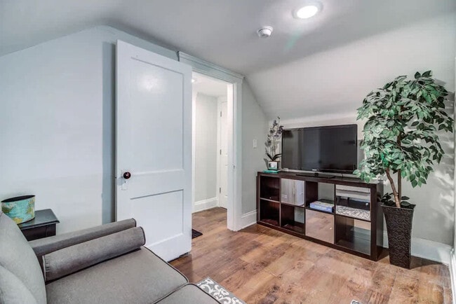 Building Photo - 2177 Rexwood Rd Unit SI ID1593893P