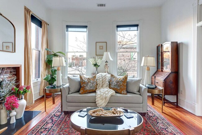 Photo - 415 Whitaker St Unit ID1369212P