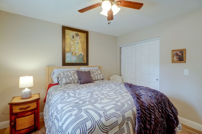 Photo - 4931 Catalina Dr Unit SI FL1-ID1629460P