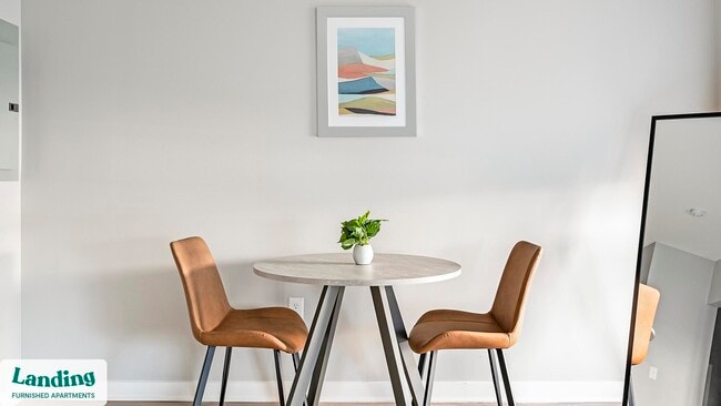 Photo - 5040 Linbar Dr Unit 105