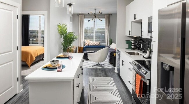 Photo - 1015 N Alexander St Unit A6