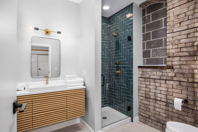 Photo - 644 Bridge St NW Unit SI FL2-ID1539824P