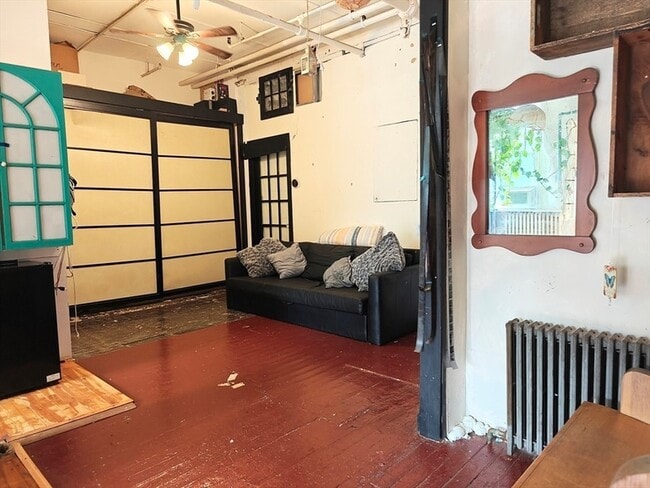 Photo - 226 Pearl St Unit 1R