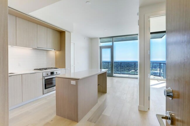 Photo - 44 East Ave Unit 2408