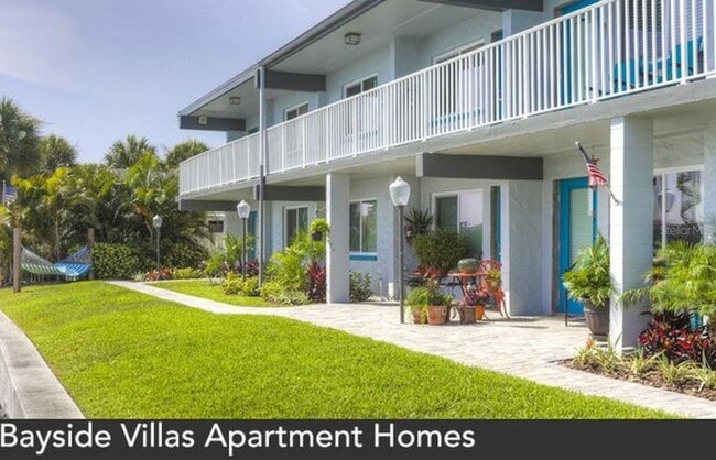 Building Photo - 1846 Shore Dr S Unit 103