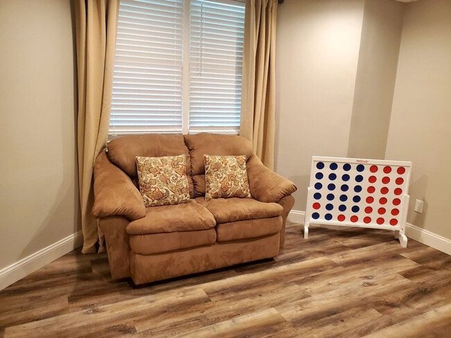 Photo - 10 Bridlewood Ct Unit ID1234828P