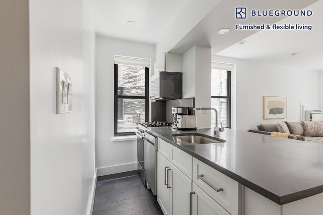 Photo - 10 W 65th St Unit FL1-ID1849