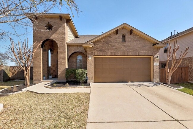 Building Photo - 1301 Sunny Meadows Loop