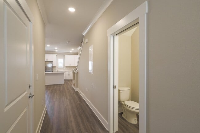 Photo - 432 Date Palm Ln