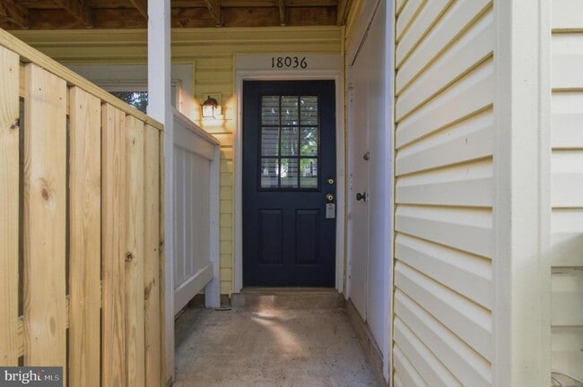 Photo - 18036 Rolling Meadow Way