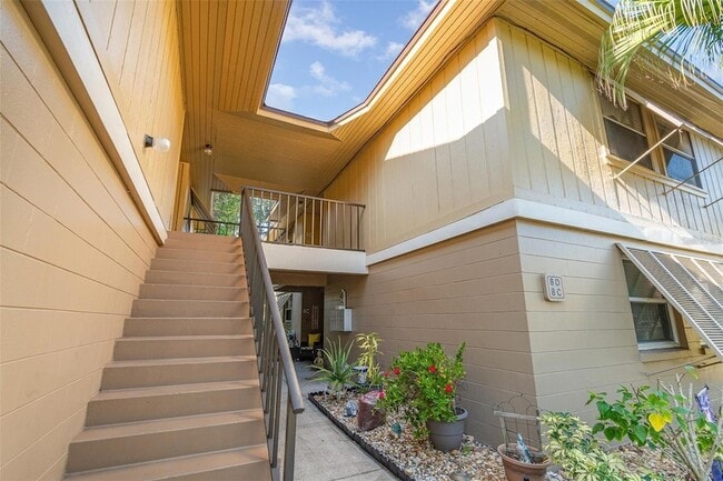 Photo - 120 Hibiscus Woods Ct Unit 8D